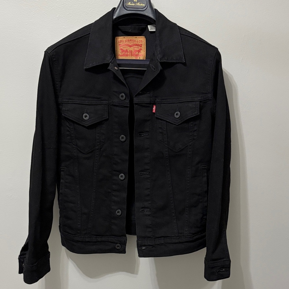 Levi's Black Denim Jacket - Classic Trucker Back